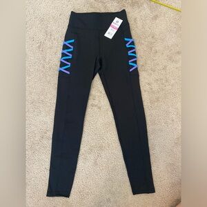 Womens POP fit leggings size small